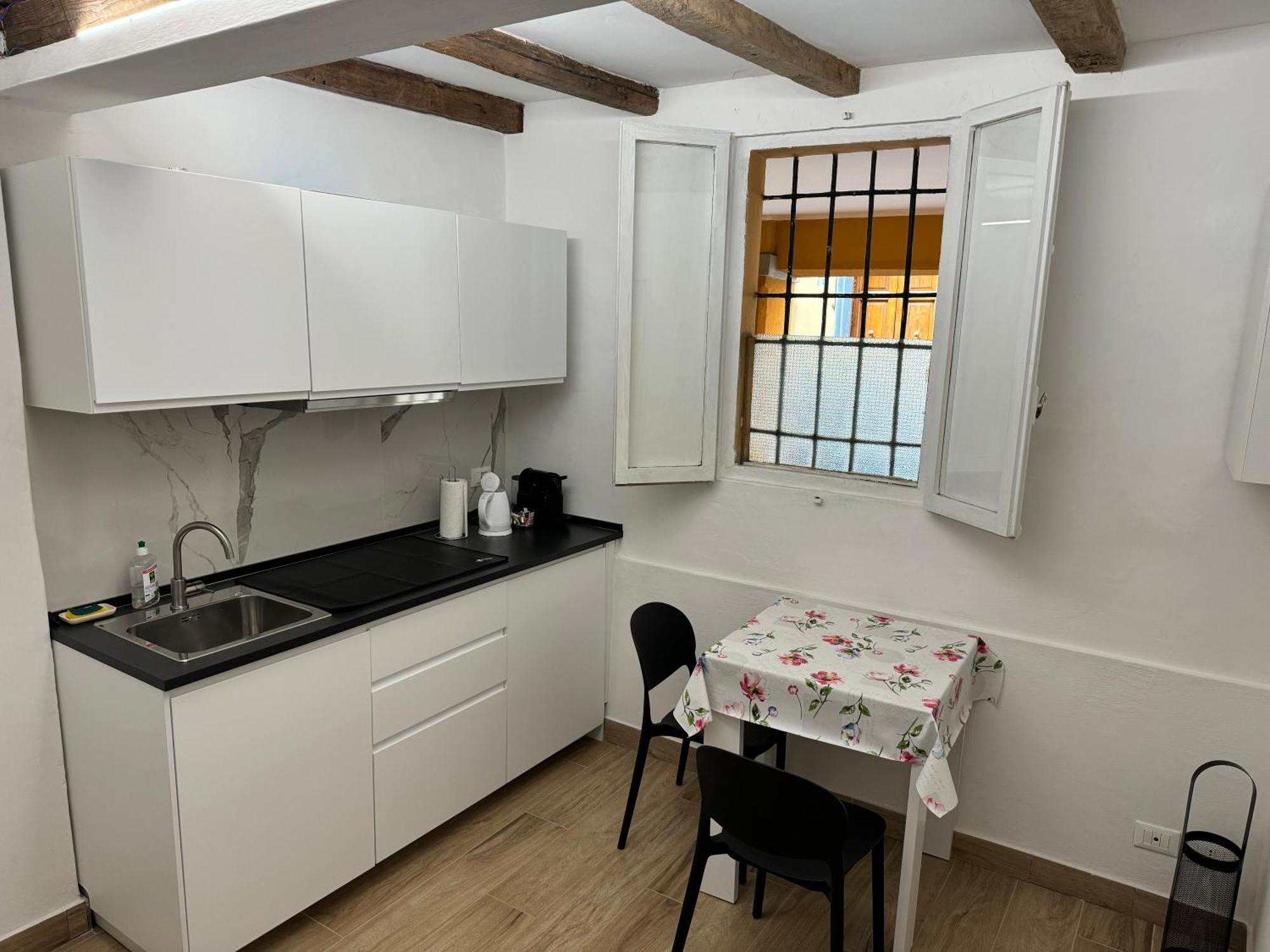 La Casina A Porta Castiglione Apartment Bologna Bagian luar foto